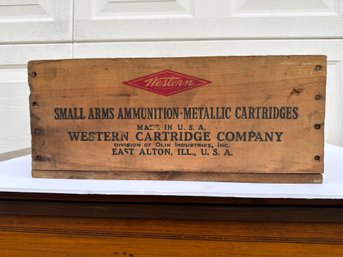 Antique Wood Western Cartridge Company Advertising Box Super X 32 Winchester Special Silvertip Expanding  B4