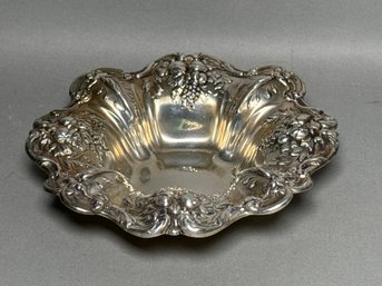 Vintage Reed & Barton Sterling Silver Francisi Floral Design Bowl