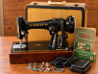 Vintage Singer Model 206K Electric Sewing Machine – Original Carrying Case, Manual & Accessories