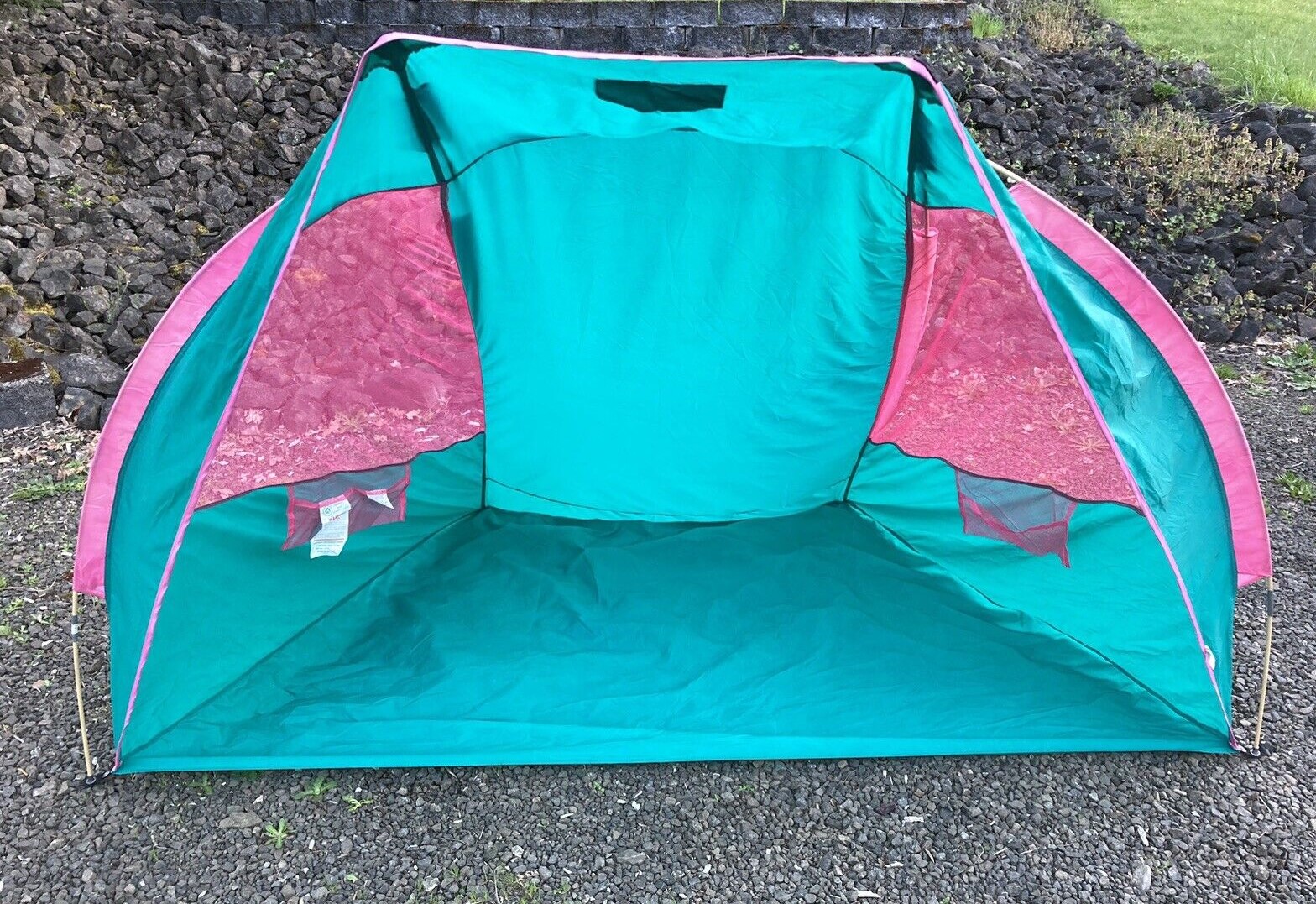 Academy Broadway Sun Stopper Sun Shelter Beach Backyard 1586464 Auctionninja