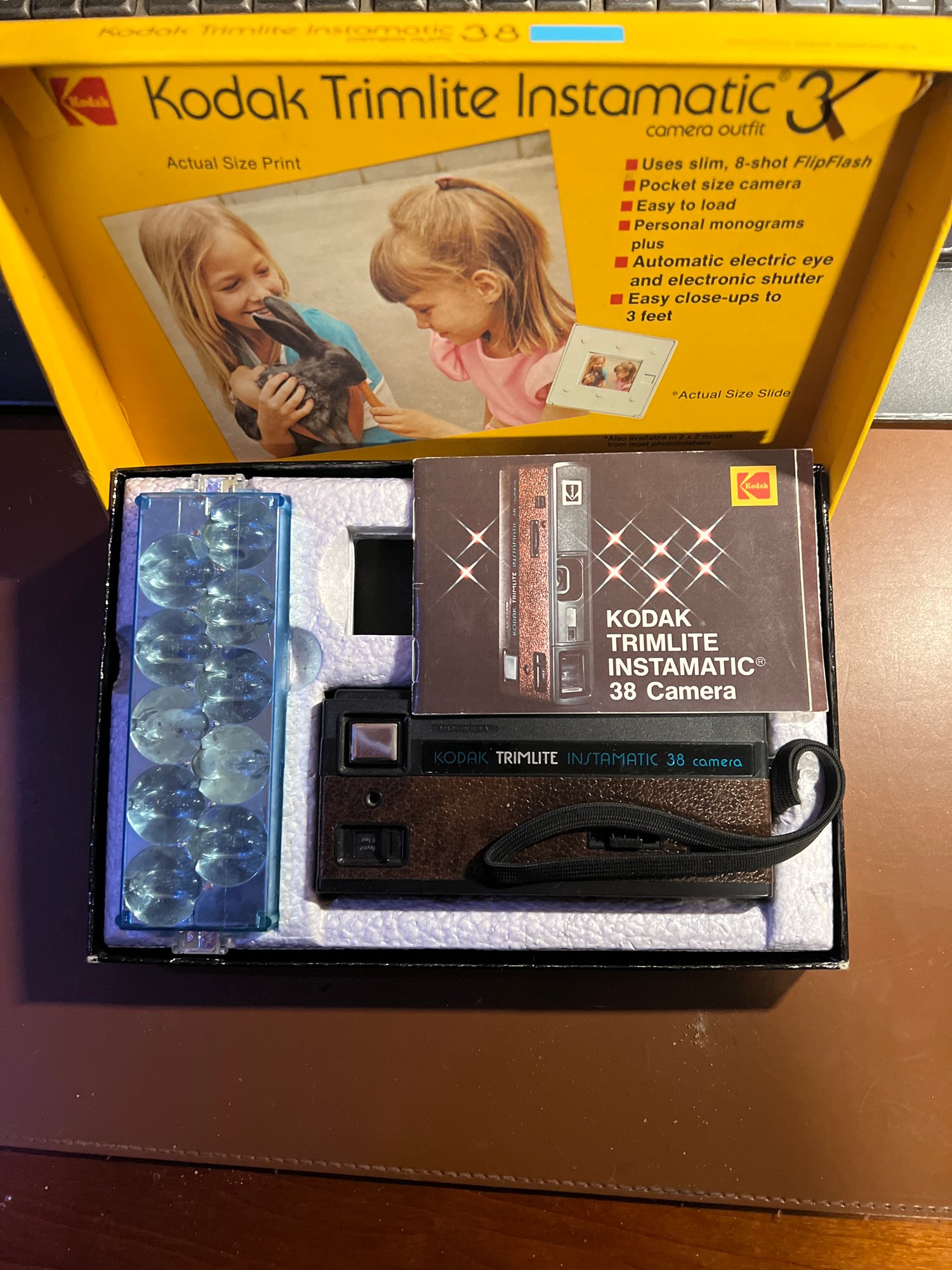 Vintage Kodak Trimlite Instamatic 38 Camera #1703244