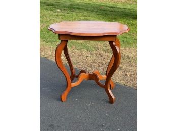 Antique Victorian Pine Turtletop Lamp Stand With Bowed Cabriole Legs And Crossed Stretcher In French Style