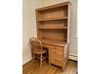 Vermont Tubbs Desk With Hutch & Chair