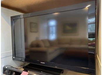 Sony 40' LCD Model #KDL-40BX421