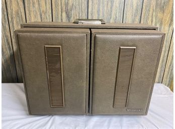 Vintage Magnavox Portable Record Player With Attached Speakers
