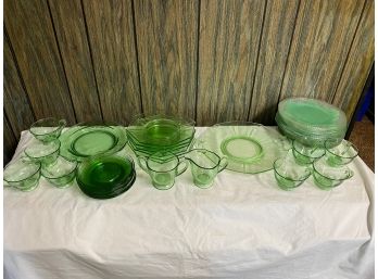Brilliant Collection Of Green Plates And Cups