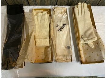 Unused Vintage Gloves