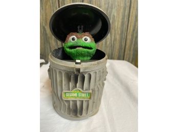 Vintage Oscar The Grouch Radio