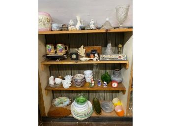 Mix Of Collectible Items #1