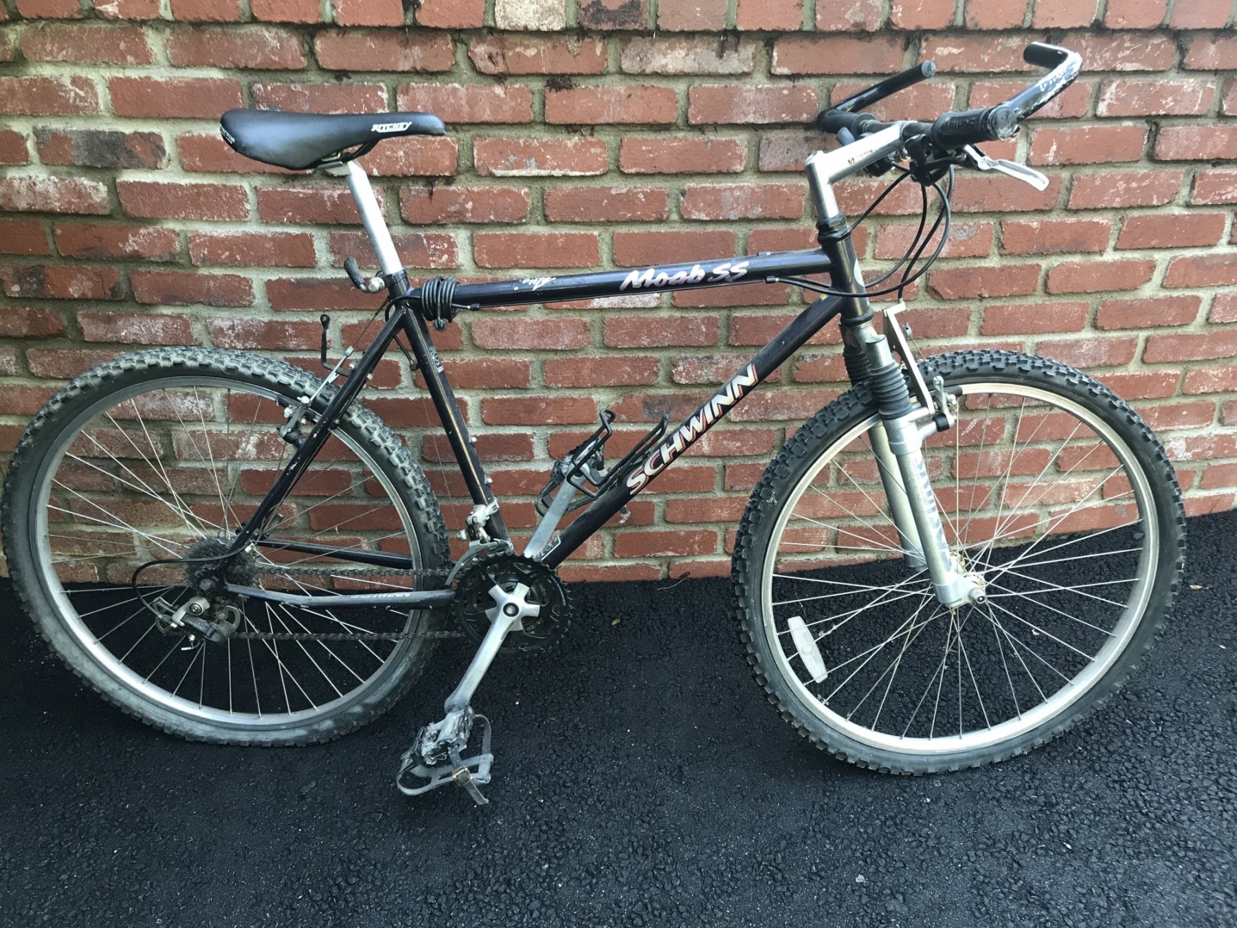 Schwinn Moab SS Mountain Bike #645813 | Auctionninja.com