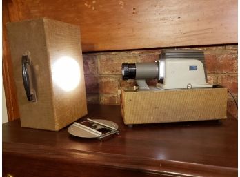 Vintage Argus 200 Projector