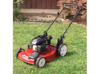 Like New TORO Self Propelled Lawnmower KOHLER Engine ( Never Needs Oil Change )  STARTS WITH ONE PULL !
