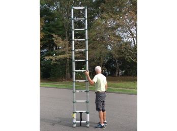 Incredible XTEND-CLIMB Telescoping Aluminum Ladder AMAZING PIECE - High Quality - Paid $475