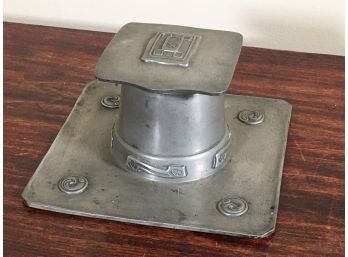 Fantastic Antique Art Nouveau Pewter Inkwell By ARCHIBALD KNOX TUDRIC - Birmingham/london C.1900  With Insert