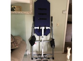 KeysFitness Inversion Table - Hangs From Door