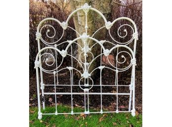 Shabby Chic White Iron Bed - Full Size