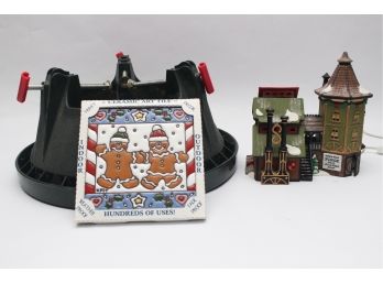 Lot Of Three Christmas Items