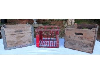 Three Sturdy Advertising Dairy Milk & Farm Crates - Kinderhook, Stamford NY & Bordens