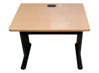BUSH FURNITURE Trendy Professional Durable Desk