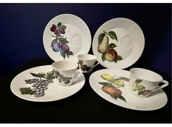 4 Fruit Luncheon Plates With 3 Teacups