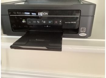 Epson Stylus NX-230 Model C461D