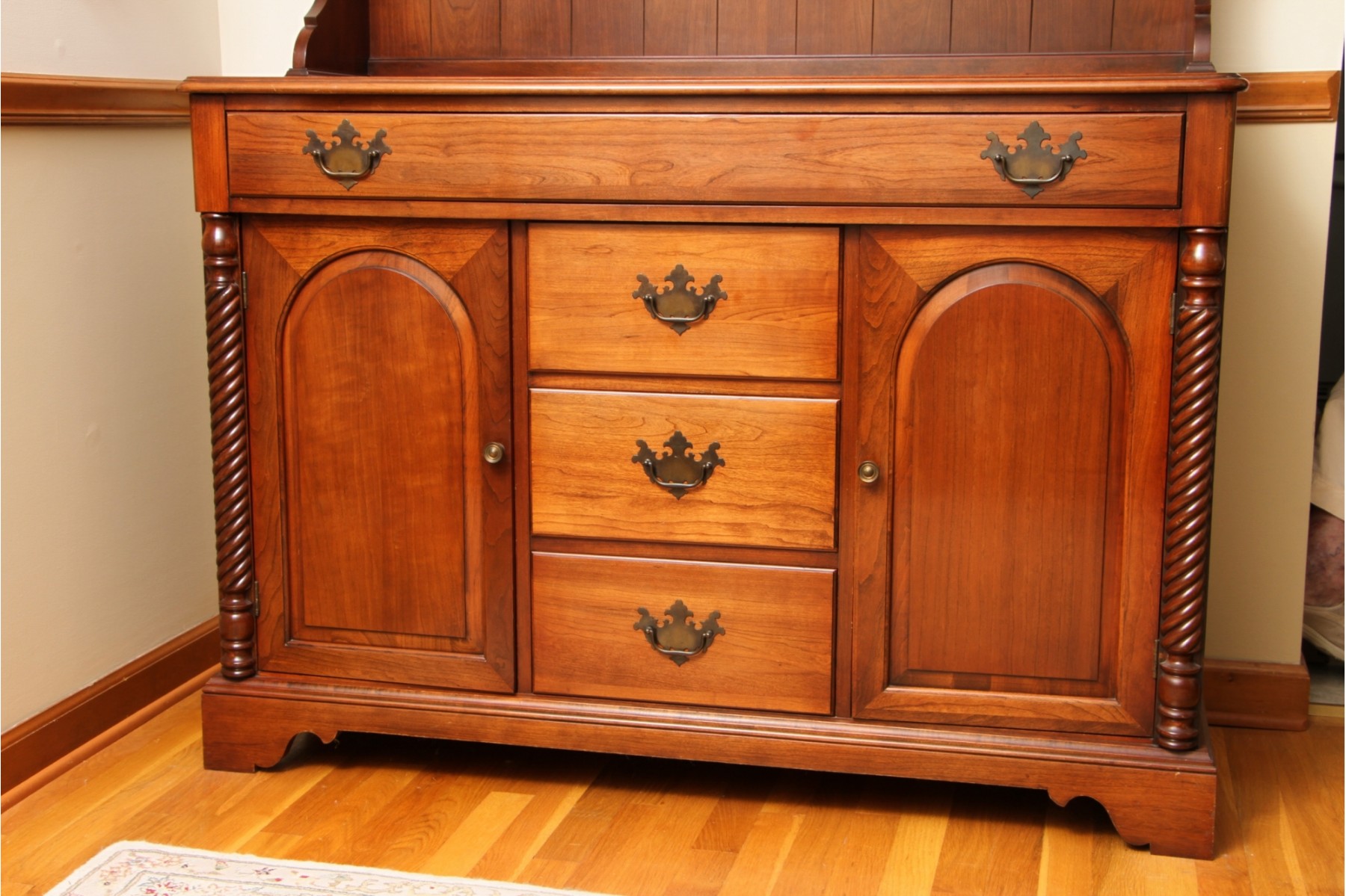 Two Part Display Dining Cabinet #366725 | Auctionninja.com