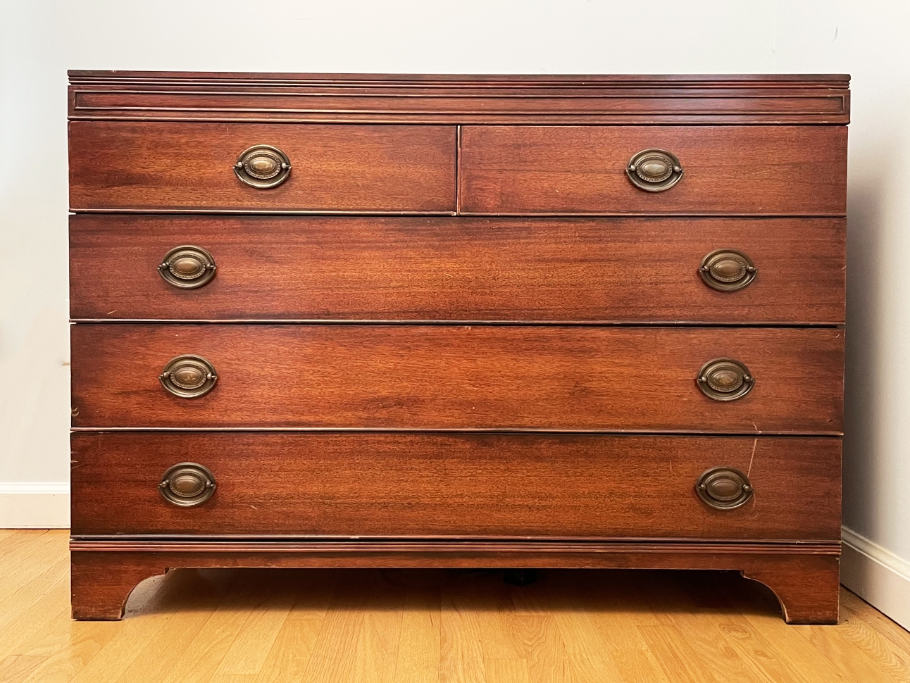 A Vintage Mahogany Dresser By Mengel Furniture #40601742 | Auctionninja.com A Vintage Mahogany Dresser By Mengel Furniture #40601742 | Auctionninja.com
