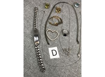 Wonderul All STERLING SILVER / 925 Jewelry Lot - 4.9 Troy Ounces - Unusual Bracelets & Great Cocktail Rings