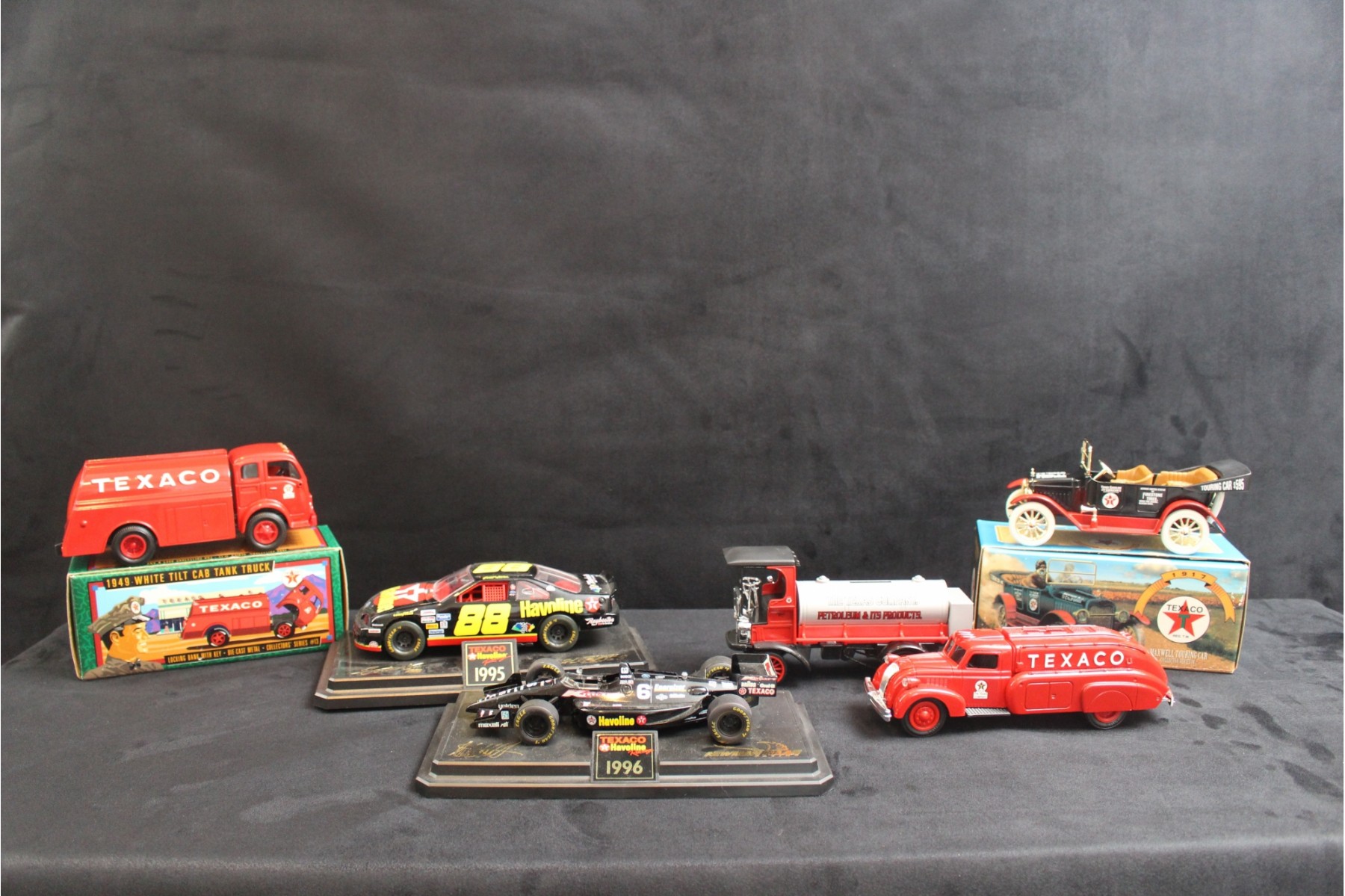 Collectors Texaco Cars/Trains #972989 | Auctionninja.com