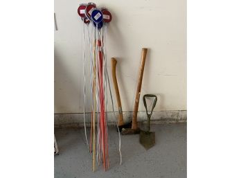 Bundle Of 48' Colored Reflective Driveway Markers, Military Folding Shovel, Garden Tools