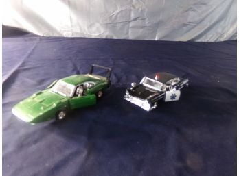 Dodge Charger & Ford Fairlane Police Car