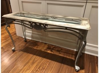 Beautiful Accent Table With Distressed Look