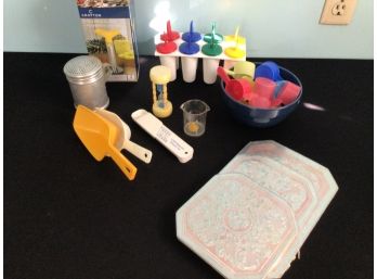 Mostly Vintage Kitchen Lot