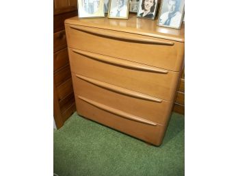 4 Drawer Heywood Wakefield Champagne Chest Of Drawers - All Original