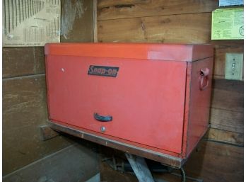 Snap-On Tool Box - 6 Drawers Plus Top - Snap-On & Craftsman Tools - LOADED !