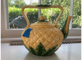 Teapot: Majolica (Pineapple)