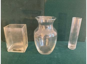 13 Pcs Vases, All Clear Except One Which Is White.