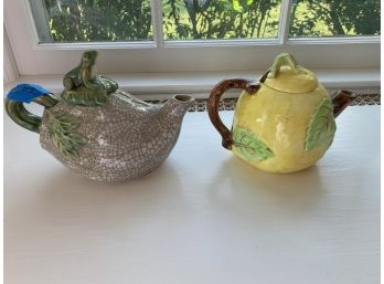 Set Of 2 Teapots:  4pcs.
