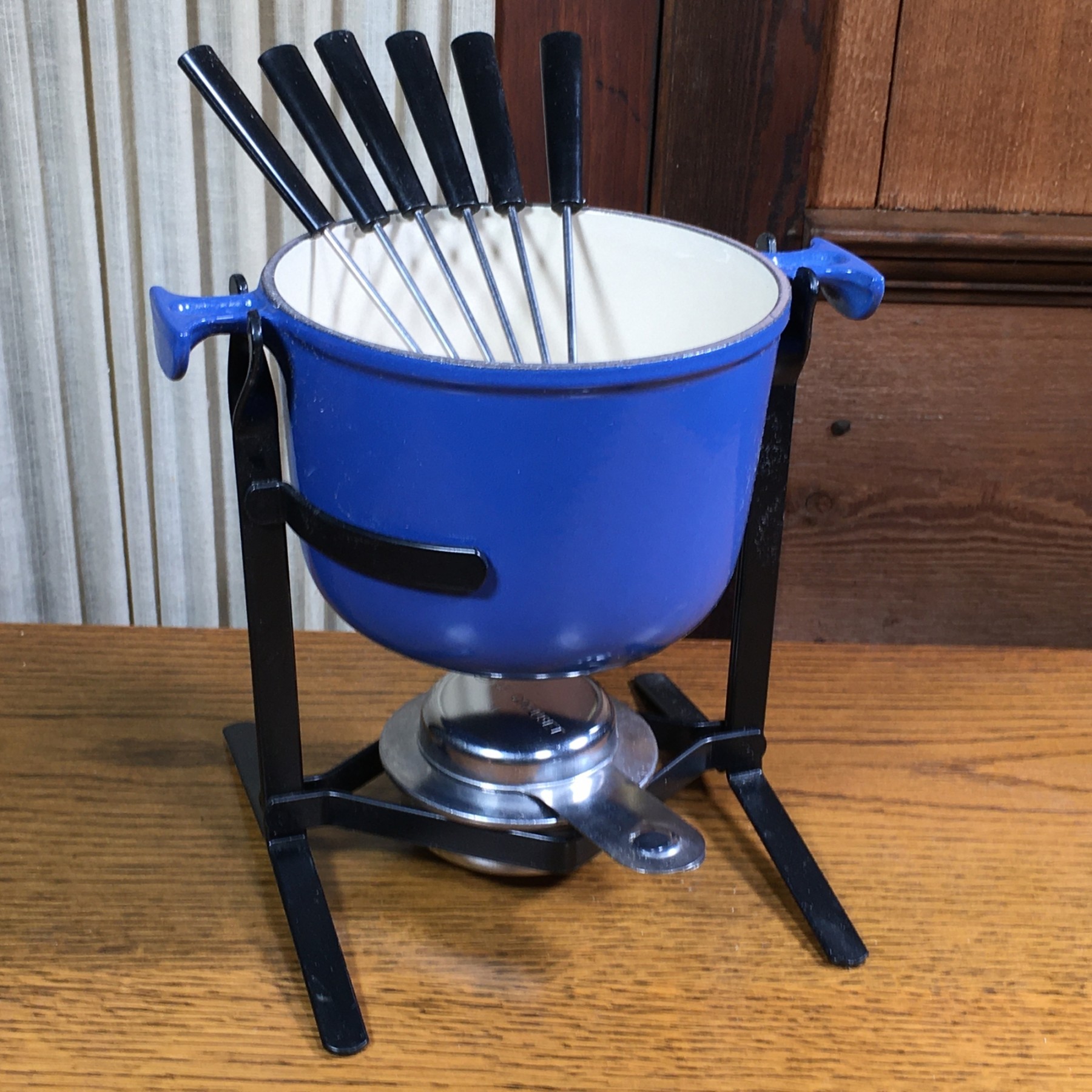 Service à Fondue Le Creuset Enzo Mari La Mama - Fonte Noire - Vintage Avec Fourchettes