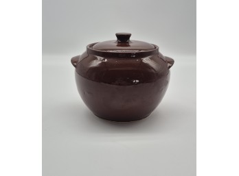 Brown Glazed Stoneware Bean Pot With Lid - Made In USA