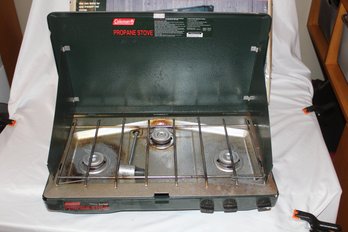 Coleman 3-Burner Propane Camp Stove Model 5433-700  Made In USA  Original Box