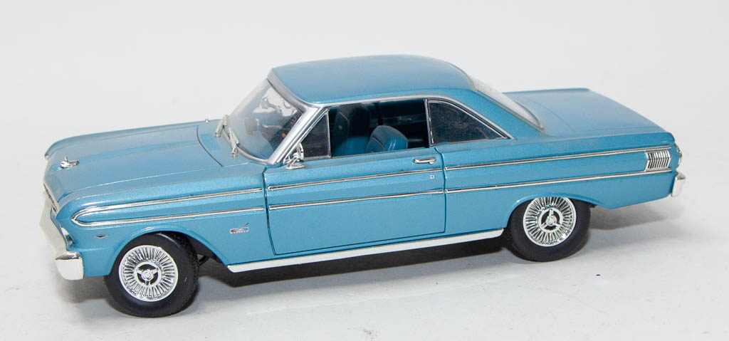 Road Signature Blue 1964 Ford Falcon 1/18 Scale #43520