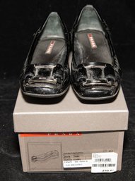 New! Prada Naplak Classic Ballet Flats In Black (Nero) Size 37.5.