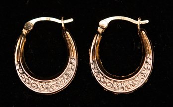 14k Yellow Gold Creole Hoop Earrings .85 Grams