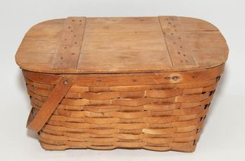Vintage Wov-N-Wood Farmhouse-style Picnic Basket