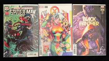 Three Modern Marvel Comic Books, Including A Highly Sought-after First Appearance And Several Unique Variant C