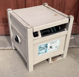 Suncast 100 Ft. Hose Hideaway With A Hose Guide