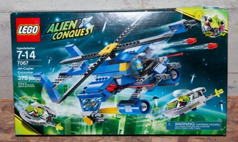 2011 LEGO Alien Conquest Jet-Copter Encounter (Set #7067) Unopened