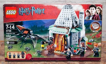 2010 LEGO Harry Potter Hagrid's Hut (Set 4738) Unopened
