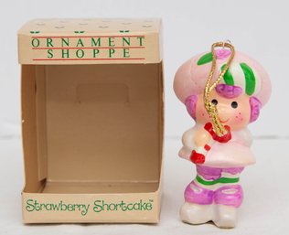 1980s  American Greetings Strawberry Shortcake Raspberry Tart Christmas Ornament